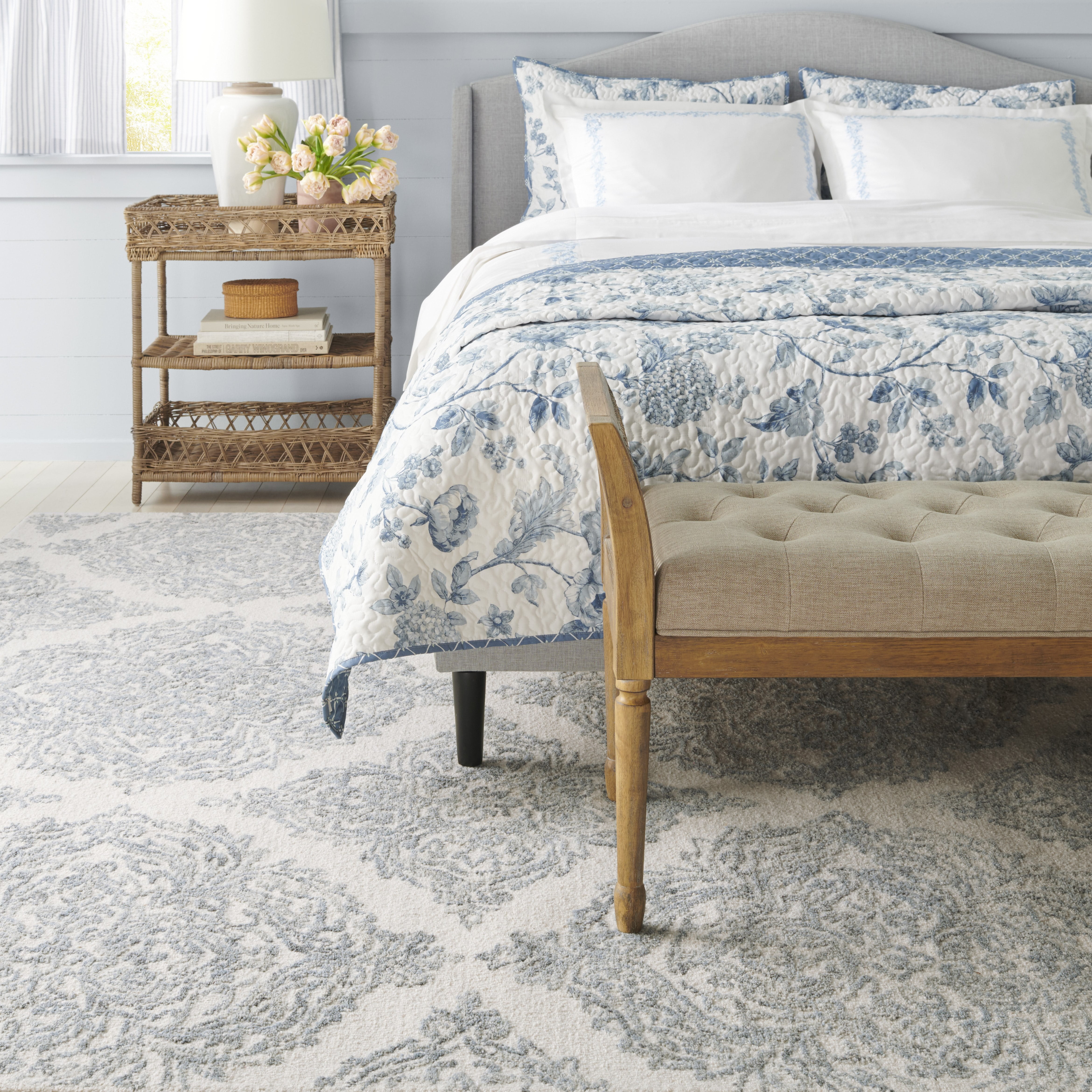 SAFAVIEH Martha Stewart Abstract Area Rug, Ivory/Blue, 4' x 6'