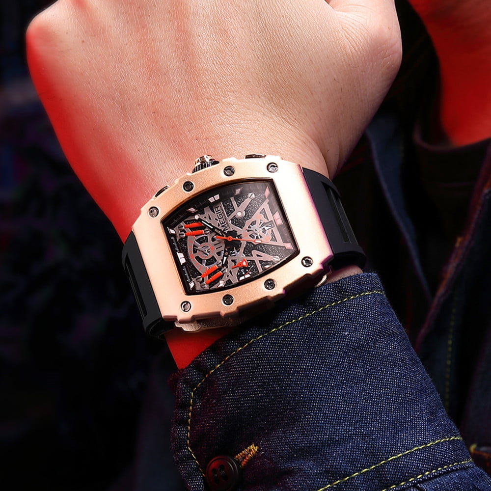 MEGIR Luxury Outdoor Sport Wristwatch for Men Silicone Strap Waterproof Calendar Watch Quartz Clock