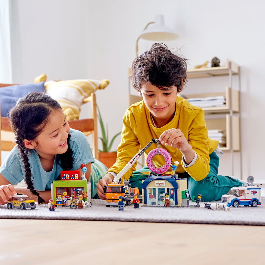 LEGO City Donut Shop Opening 60233 Store Building Kit with Toy