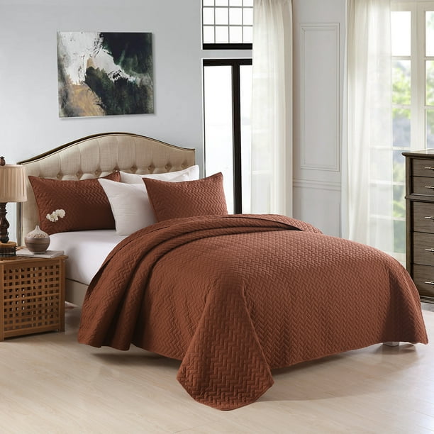 Light Solid Embossed 3 Piece Quilt Set, Full/Queen Size,Bedspread