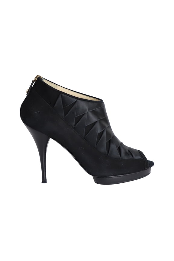 Pre-Owned Oscar de la Renta Peep-Toe Platform Boots in Black Satin