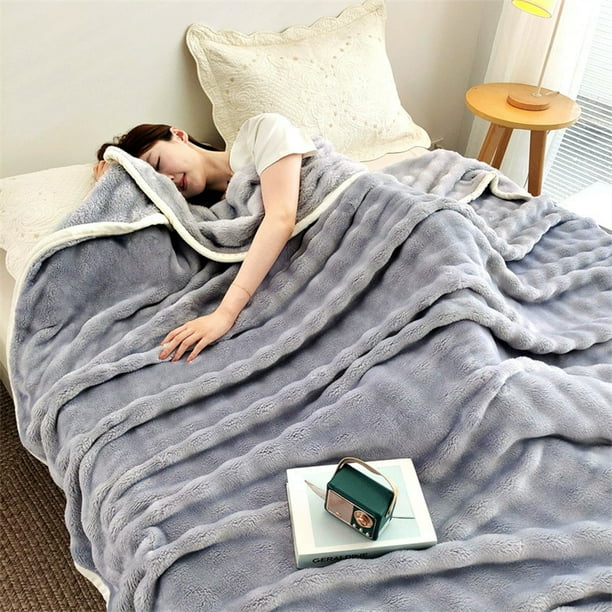 Manta de forro polar para sofá, 59 x 40 pulgadas, suave, cálida y esponjosa, color crema, decorativa y regalable, a rayas, de poliéster.
