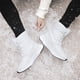thumbnail image 4 of Botas de nieve impermeables de piel de vaca para mujer botas de invierno con soporte para el arco para senderismo y escalada, 4 of 9