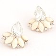 thumbnail image 3 of Pendientes de Hojas Brillantes Xihbxyly para Damas Color Beige, 3 of 3