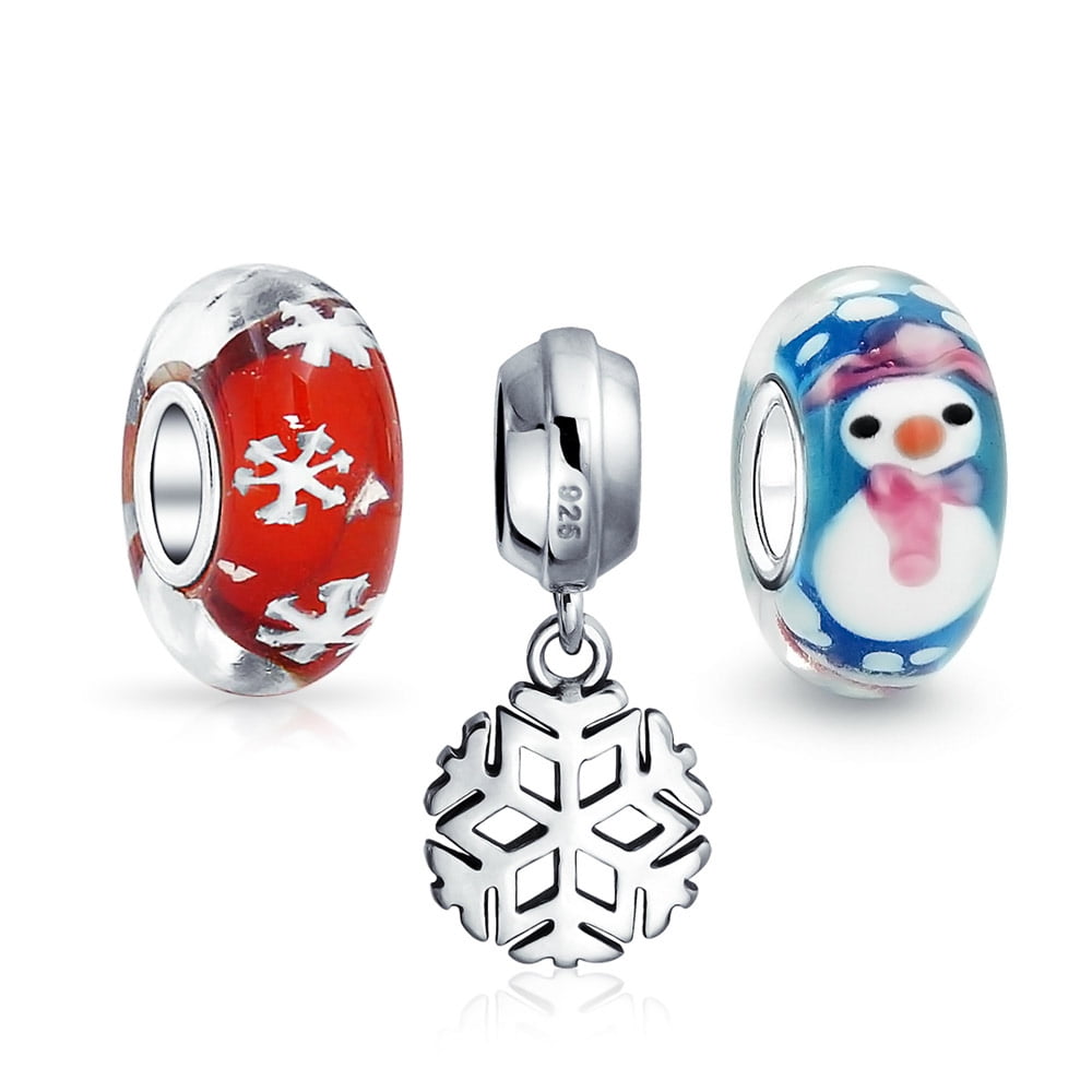 GRAPHICS & MORE Christmas Holiday Santa Catching Snowflakes Italian European Style Bracelet Charm Bead