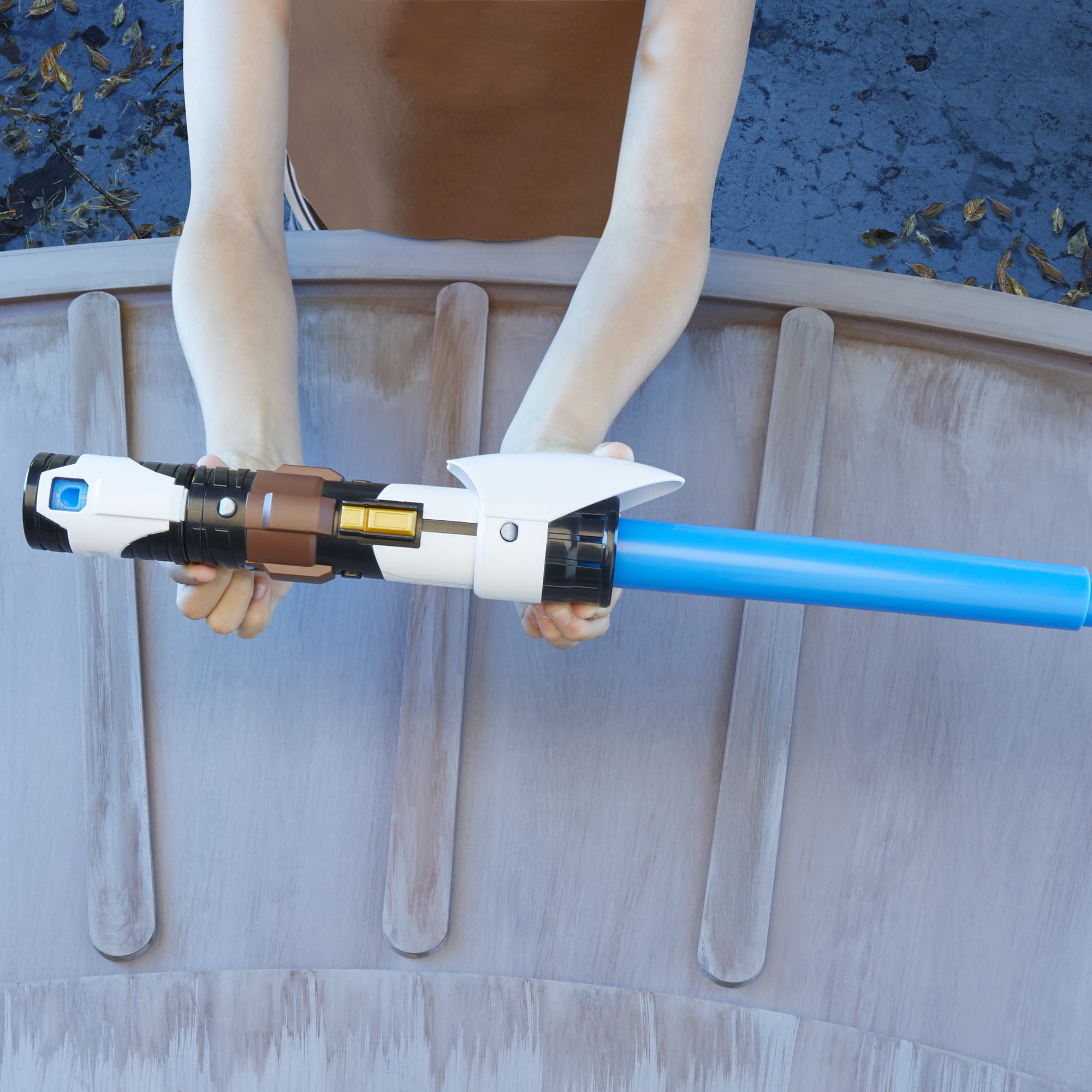 JoyJolt Star Wars New Hope Obi-Wan Kenobi Blue Lightsaber 14.2 oz. Tall Drinking  Glass (Set of 2) JSW10824 - The Home Depot
