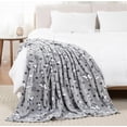 thumbnail image 3 of Manta Berkshire Blanket & Home Co. Peanuts Gang, Snoopy, 3 of 7