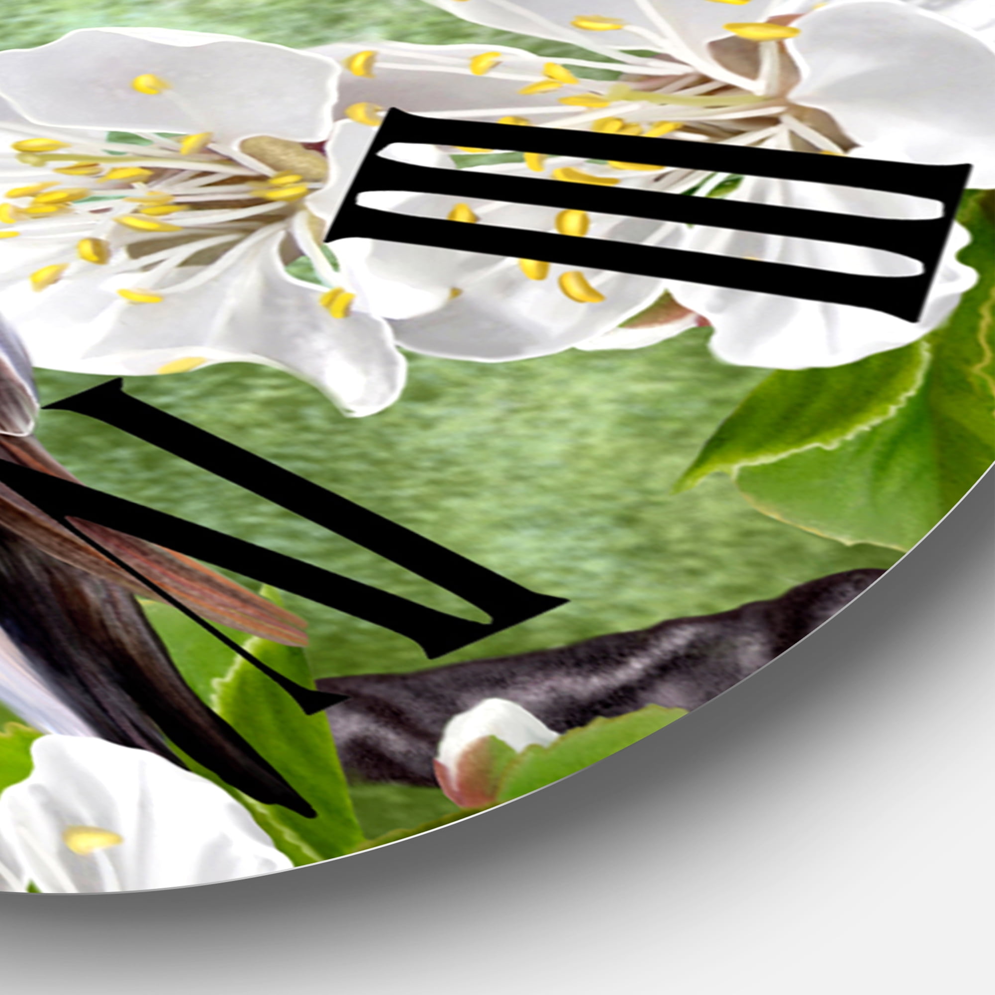 Designart 1 in Traditional Wall Clock