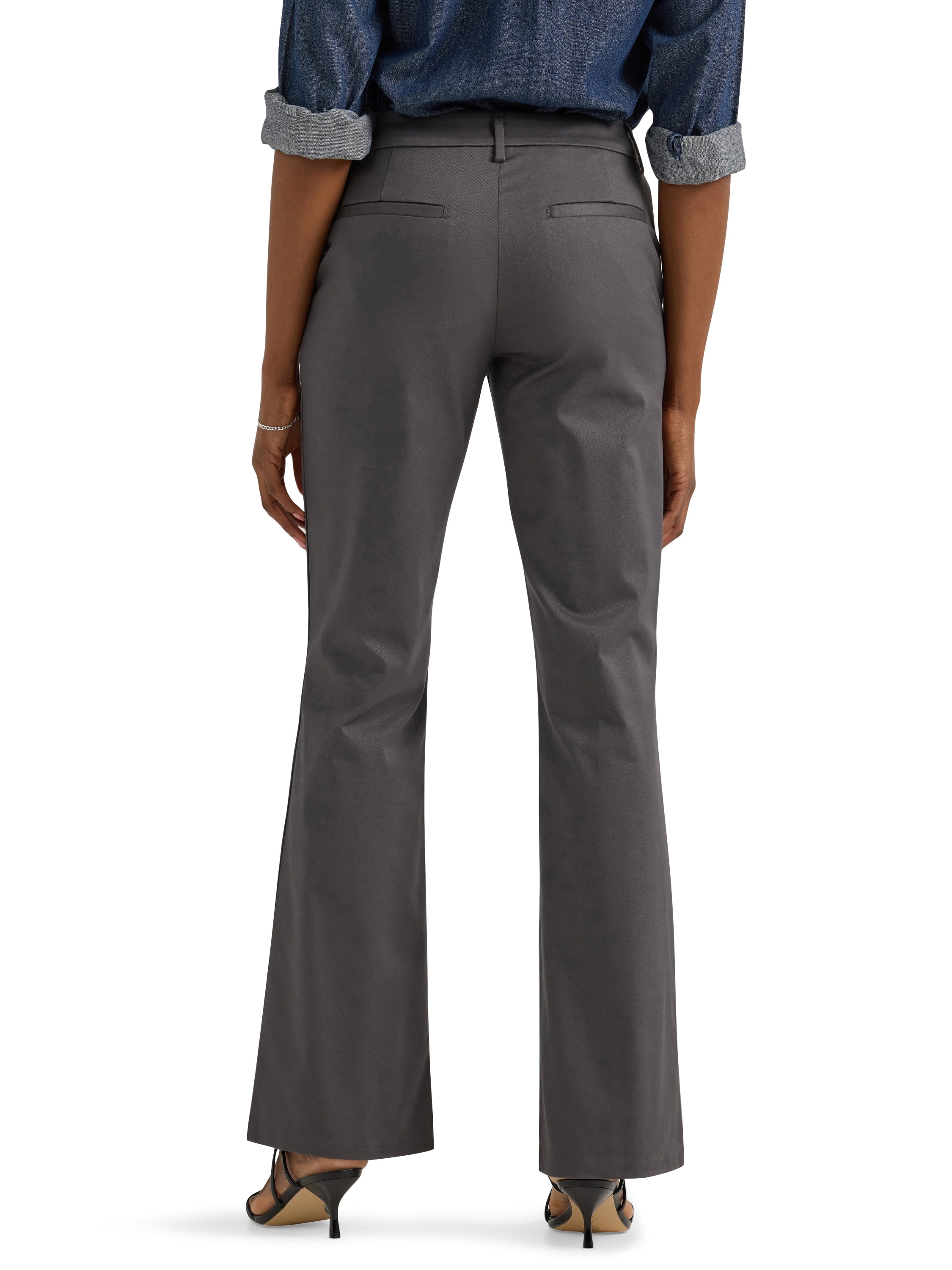 Lee Women's Wrinkle-Free Mid-Rise Bootcut Pant