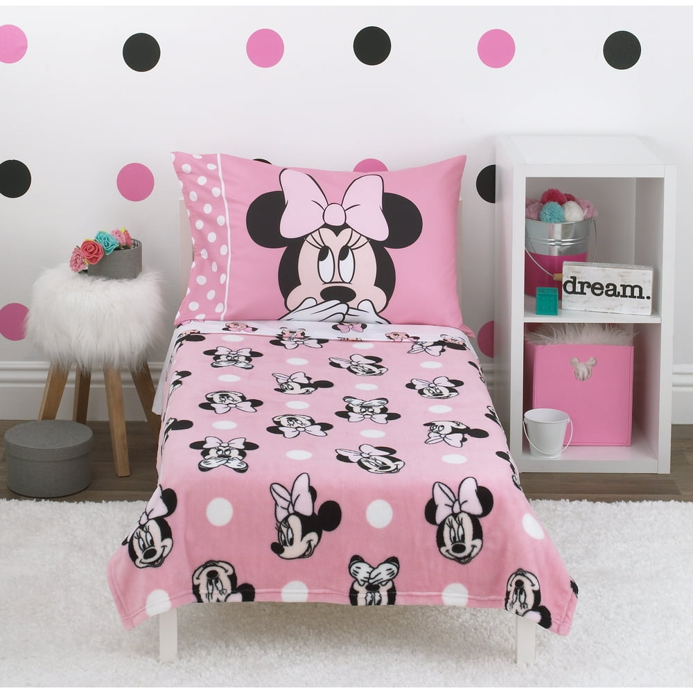Disney 4Piece Minnie Mouse Blushing Minnie Toddler Blanket and Bedding