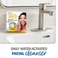 thumbnail image 2 of Limpiador facial Cleansing Melts Olay con vitamina C, 64 pastillas, 2 of 8