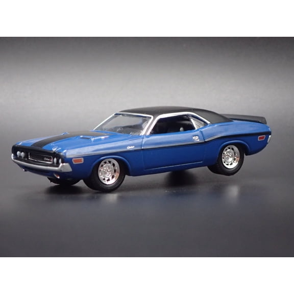 Open Box 1970 70 DODGE CHALLENGER BLUE 1:64 SCALE COLLECTIBLE DIORAMA DIECAST MODEL CAR