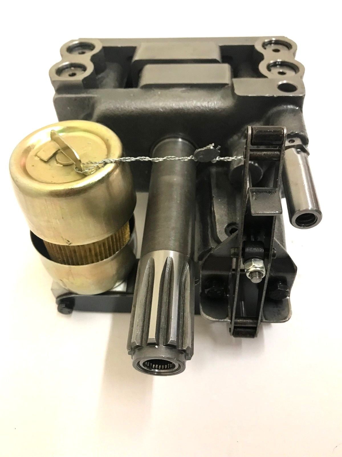 Hydraulic Pump For Massey Ferguson 35 50 65 202 203 204 205 231 253 302 TO35 180473M93 183005M91