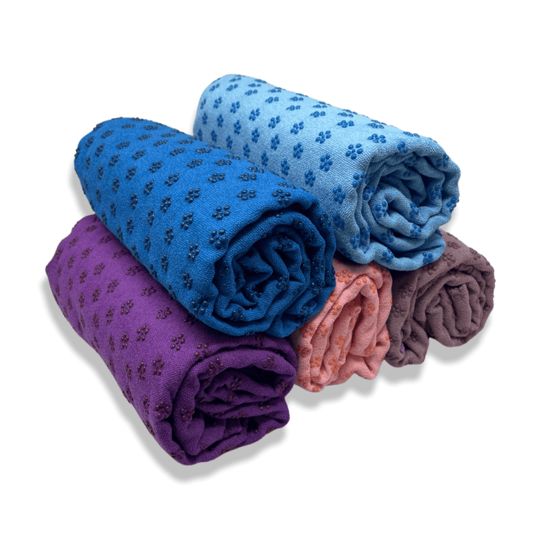  Gaiam Yoga Mat Towel - No Slip Mat-Sized Hot Yoga Towel, Microfiber Moisture Wicking Top & Sticky Rubber Backing