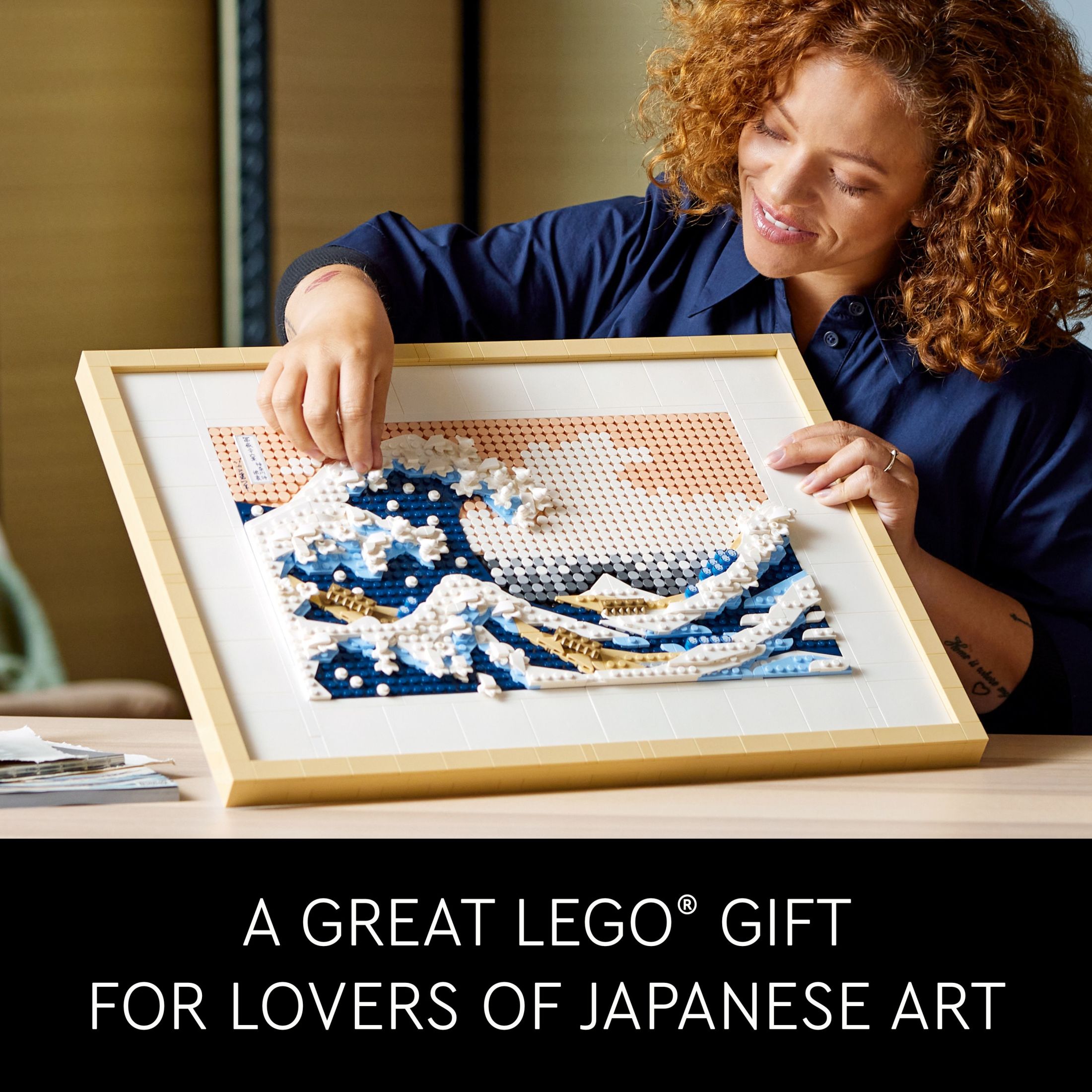 LEGO Art La Gran Ola de Hokusai Marco de Arte Japonés de Pared Set de Construcción - Decoración de Pared 3D Única para Hogar, Habitación u Oficina - Manualidades para Adultos, Mayores de 18 Años - Regalo para el Día de la Madre - 31208 7