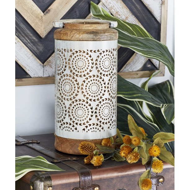 DecMode Set of 2 Traditional 16 X 6 Inch Pierced Iron and Mango Wood