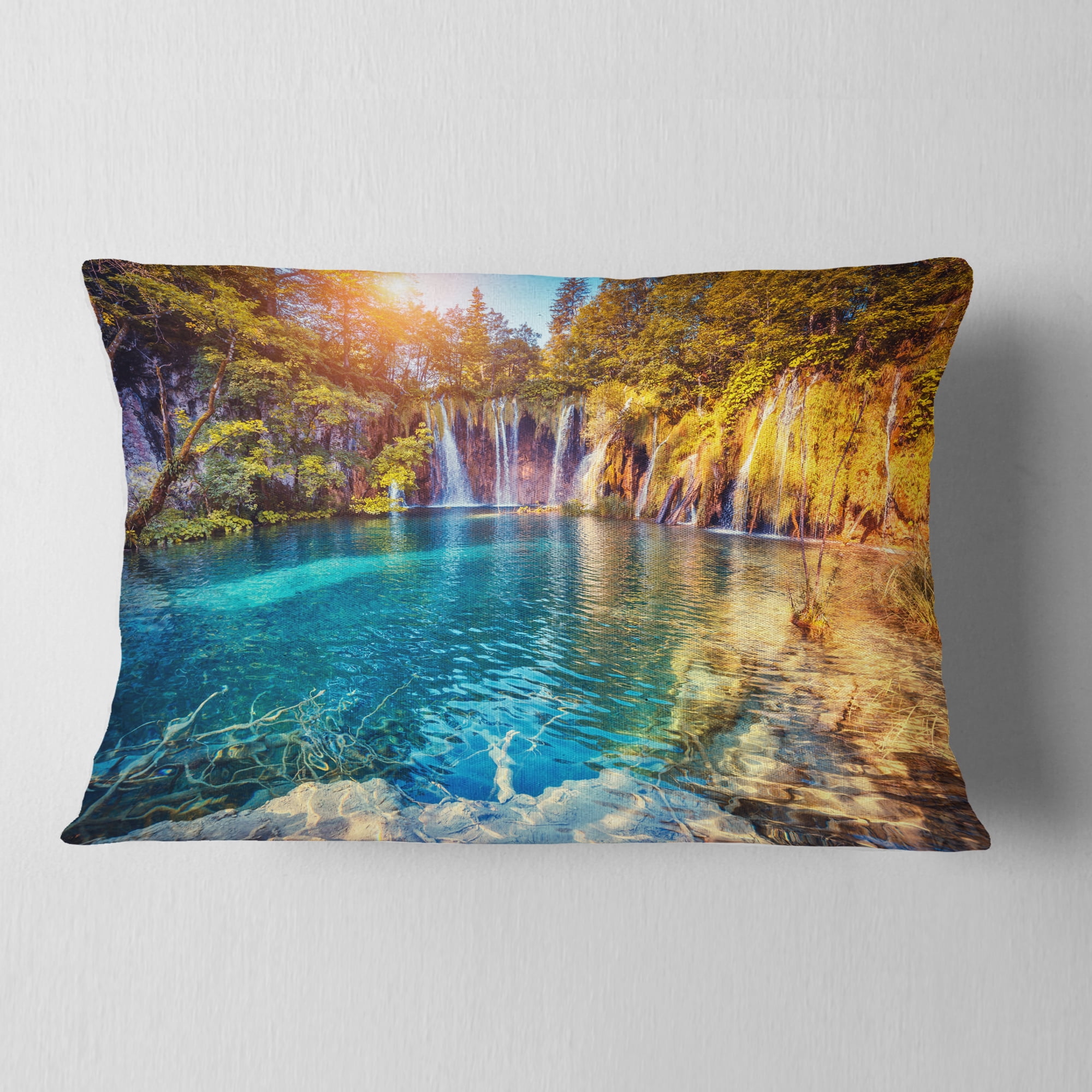 Designart Turquoise Water and Sunny Beams - Landscape Photography Throw Pillow - 12x20