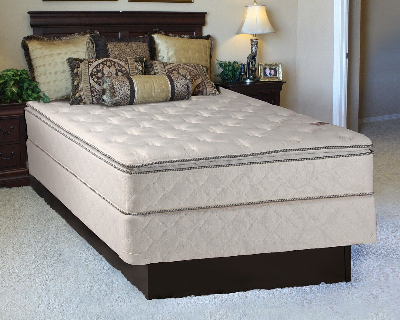 QUEEN Size Mattress 10 Inch Pillow Top Bedroom Spring Support Pain Relief Bed 