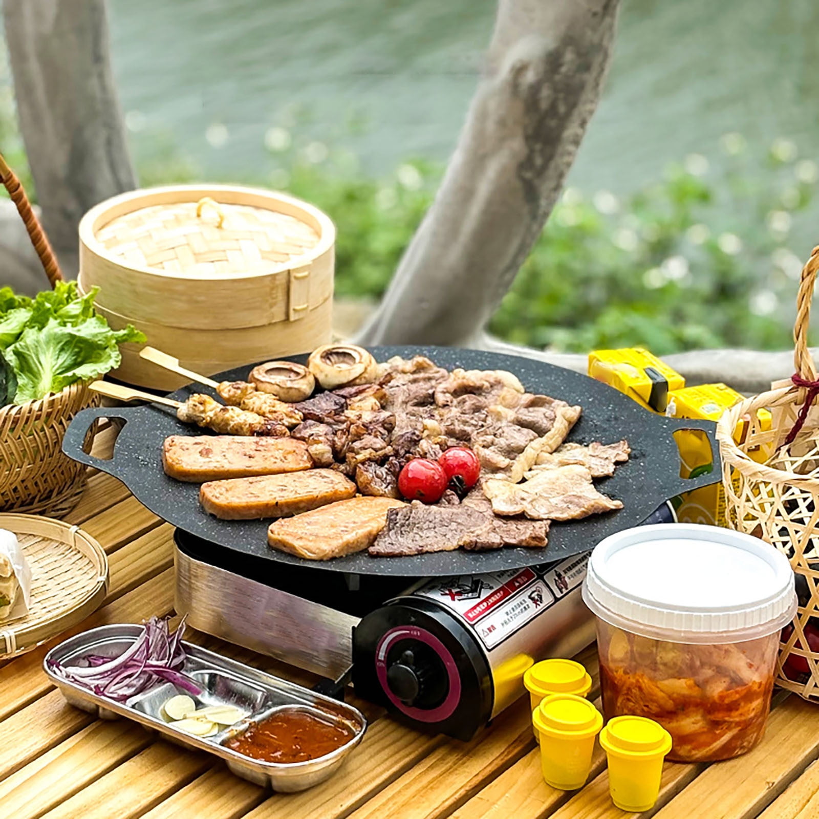 Round Korean BBQ Grill Pan, 11.8 Inch Non Stick Stovetop Griddle, 1 Count, Black Baking Tray For Camping Stove Induction Gas, Pork Belly Roasting, Outdoor Glamping Kitchenware, Portable Iron