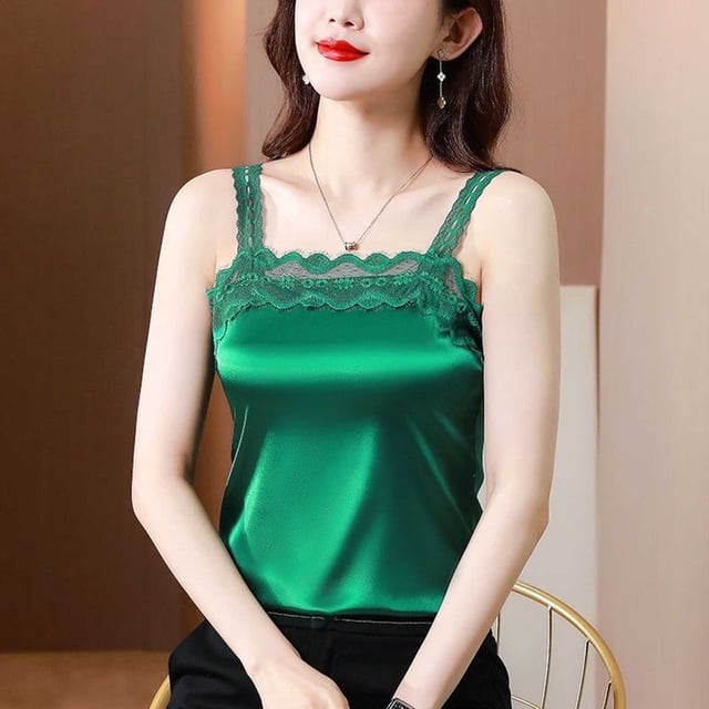 Xuyuer Lace Splice Sleeveless Pullover - Women's Round Neck Embellished Tank Blouse for Evening Social Gatherings, Theater Night Outings & Romantic Minimalist Statement Ensembles