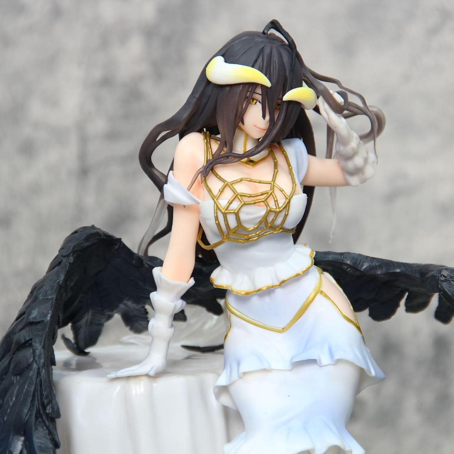 Albedo Figure Standing Dining Table Albedo Anime Figures 28cm/11inch PVC Character Action Model Figure Statue Decoration Ornament Gifts