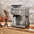 thumbnail image 4 of KitchenAid Cafetera espresso semiautomática con molinillo de rebabas, 2,5 L, acero inoxidable cepillado, KES6551SX, 4 of 5