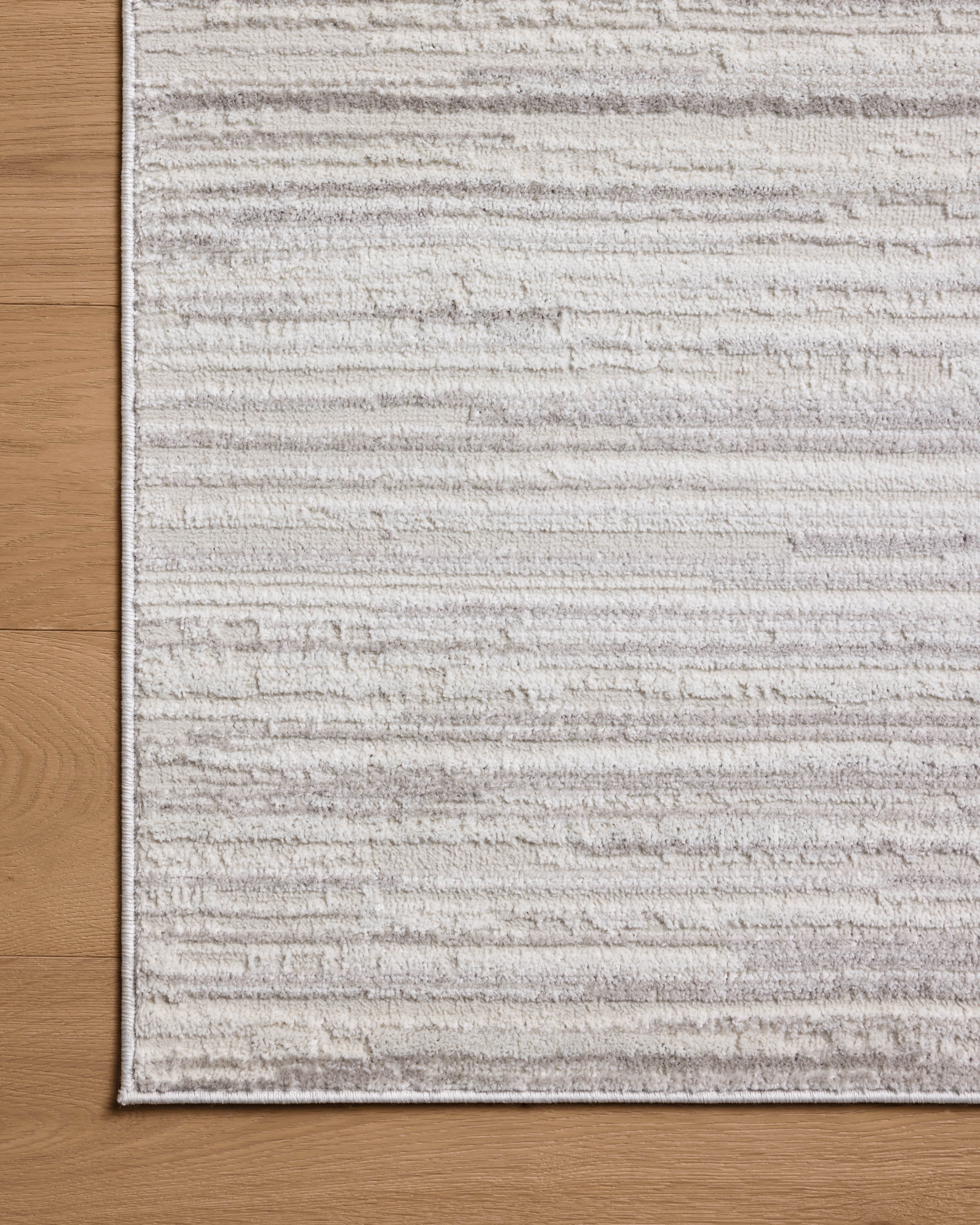 Loloi Townes Beige / Grey 2'-3" x 3'-9" Accent Rug