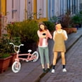 thumbnail image 4 of Figuras de dioramas Resina 1:64 figura chica Selfie miniatura bicicleta muñeca pintada a mano para escritorio ornamento arquitectura modelo DIY proyectos Dioramas 2,8 cm multicolor, 4 of 8