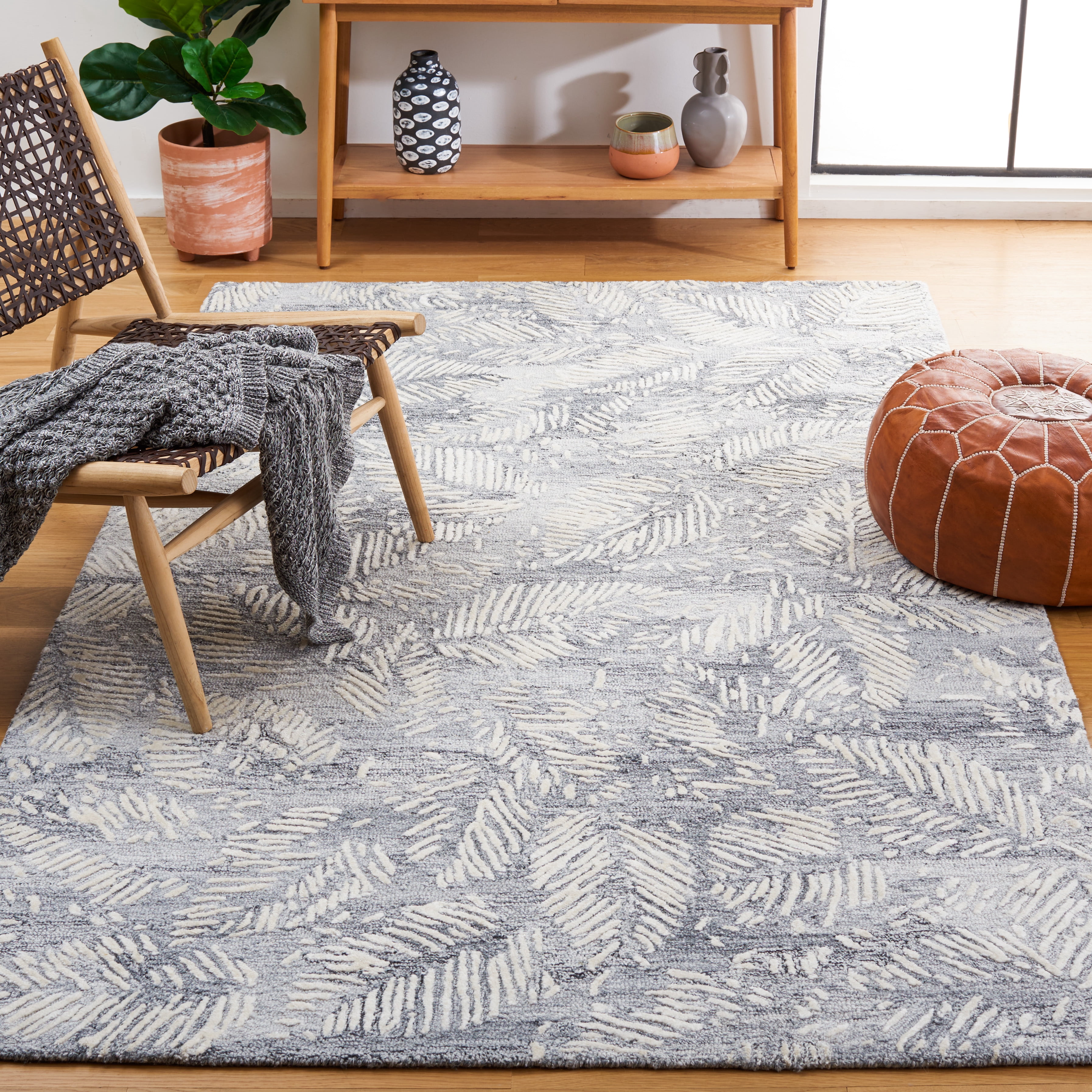 SAFAVIEH Glamour Nina Botanical Area Rug, Grey/Ivory, 4' x 6'