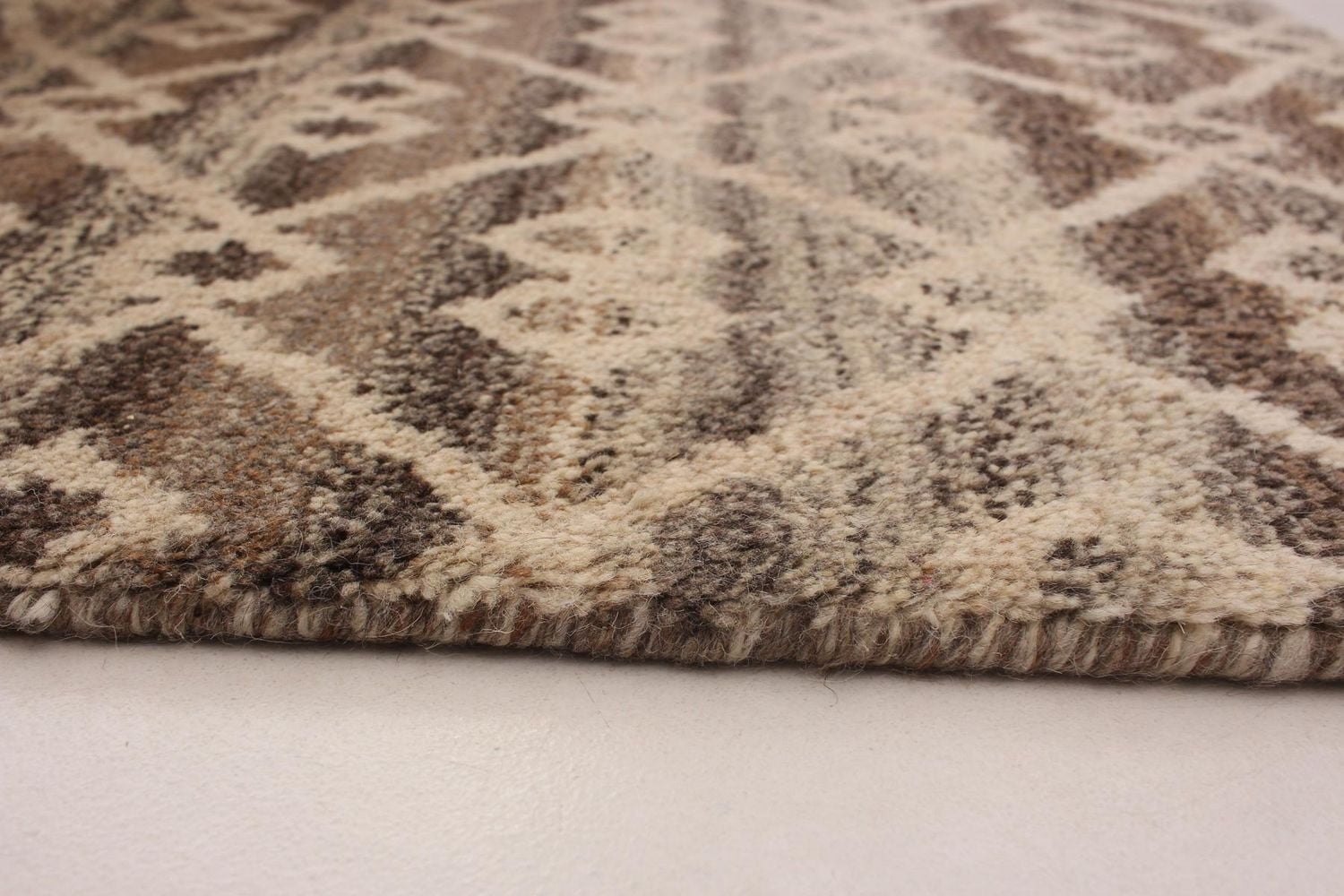 ECARPETGALLERY 5'1" x 8'1" Moroccan Tangier Hand-knotted Area Rug for Living Room, Dining Room and Bedroom in Brown