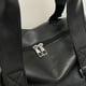 thumbnail image 5 of Bolsa de viaje organizadora, bolso de mano, bolsa de embarque, bolsa de viaje húmeda y seca, bolsa deportiva de fitness, bolsa de equipaje cruzada de gran capacidad, bolsa de viaje de PU, 5 of 7