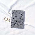 thumbnail image 4 of Piedra con agujeros naturales,Bandeja de almacenamiento de piedra natural Accesorios para fotografía de joyería,Fondo de fotografía Accesorios para sesión de fotos Cosméticos,Lápices, 4 of 10