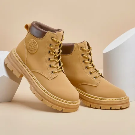 

Women‘s Letter Patched Lace-up Waterproof Ankle Boots
