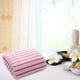 thumbnail image 4 of Toalla de baño de polar a rayas | Suave, de secado rápido y muy absorbente | Toalla facial y corporal sin pelusa para hombre y mujer | 70 x 30 cm (1 unidad), 4 of 6