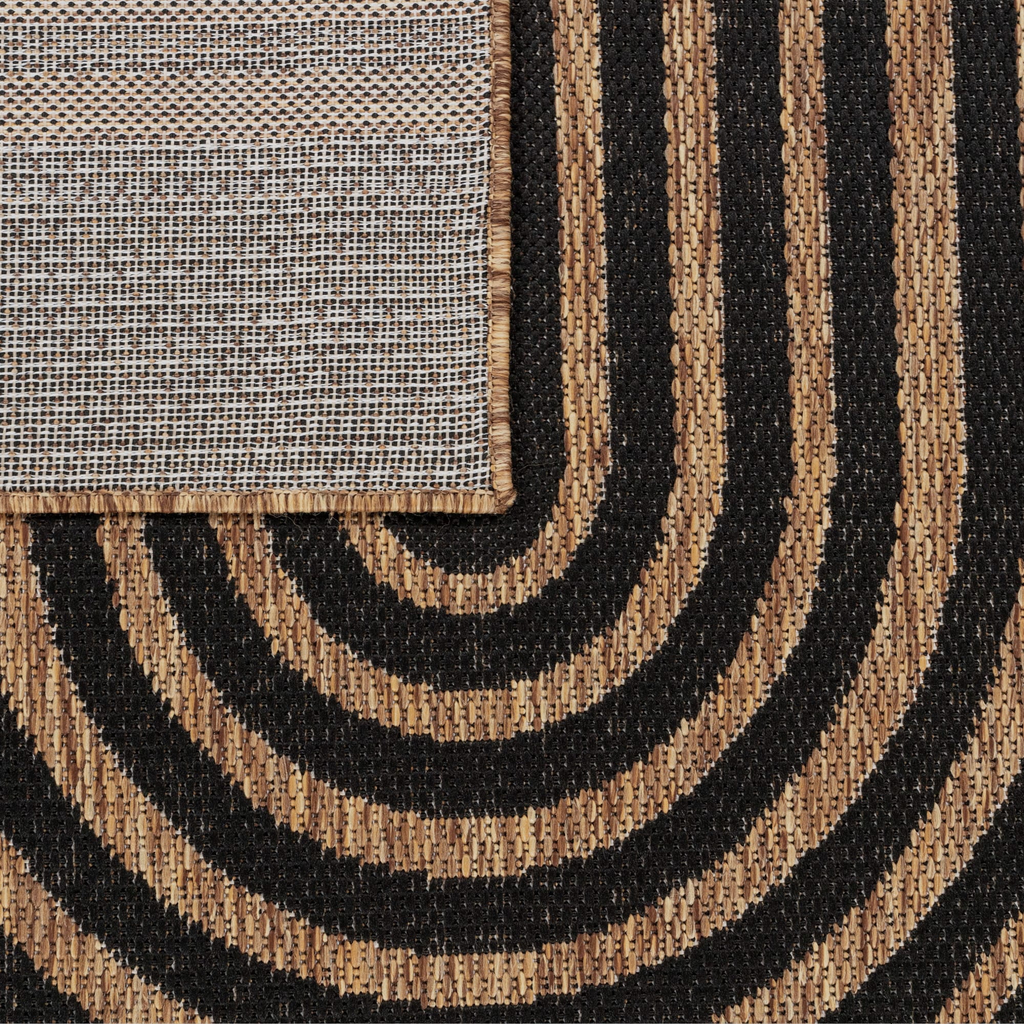 Modern In- & Outdoor Rug with Minimalistic Line Pattern