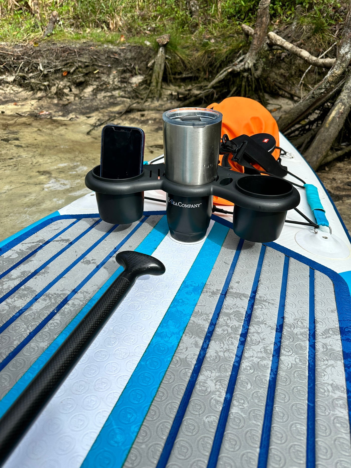 E-Sea Company E-Sea Caddy Pro-(Black). Multi Cup Suction Mounted Drink Holder w/Knife, Pliers, Hook and Sunglass Storage. Perfect for Boats, Paddle Boards, Kayaks, Camping and More!