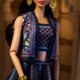 thumbnail image 5 of Muñeca Barbie Diwali Anita Dongre Festival of Lights Look, 5 of 7