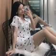 thumbnail image 2 of Pijama de seda de hielo de verano para mujer, conjunto de Top y pantalones cortos de manga corta de estilo coreano, secado rápido, ropa cómoda para el hogar, cuello en V, botones de encaje, 2 of 5