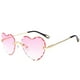 thumbnail image 4 of Gafas de sol Hugo corazón sin montura Color Degradado rosado, 4 of 5