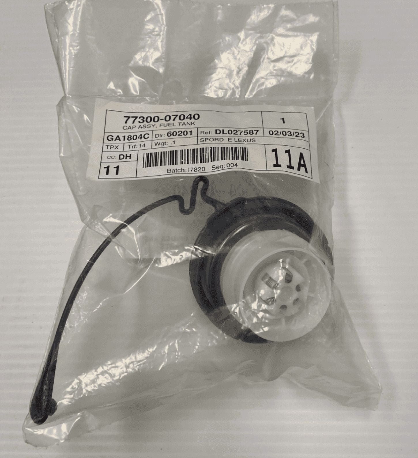 TOYOTA OEM FACTORY GAS CAP 2018-2021 TACOMA 2.7L & 3.5L