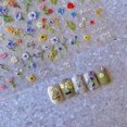 thumbnail image 1 of Dedyel Pequeñas Margaritas Pequeñas Flores Silvestres Pegatinas de Uñas 5D En Relieve Flores Silvestres Pegatinas de Uñas Primavera Verano Rojo Amarillo Azul Blanco Diseño de Flores Decoración de Uñas, 1 of 5
