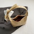 thumbnail image 2 of Bolso Mano Axila Hombro Tipo Media Con Correa Ajustable, 2 of 9