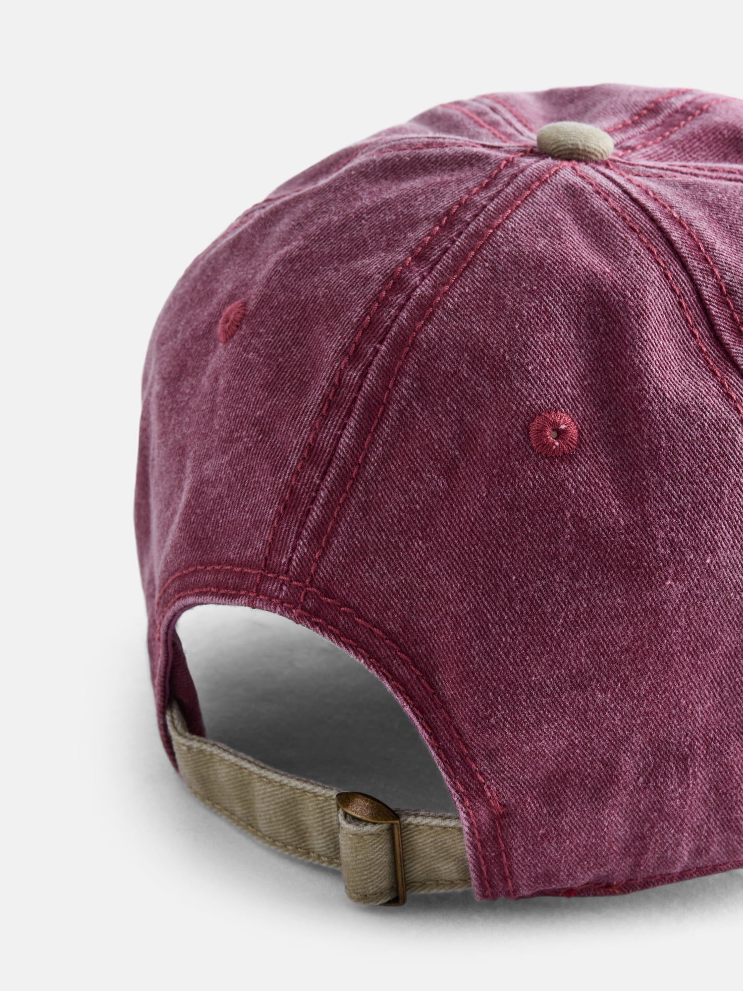 No Boundaries Women's Cotton Twill Baseball Hat, Red