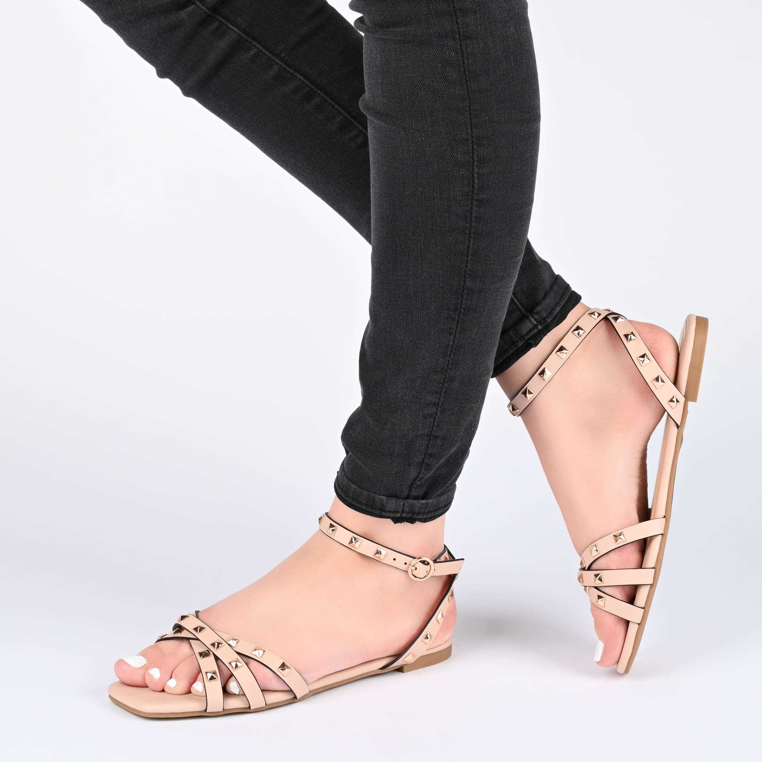 Journee Collection Womens Zendaya Faux Leather Studded Slingback Sandals