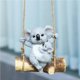 thumbnail image 2 of Bewildely Koala colgante de resina para exteriores, adorno colgante para patio, simulación impermeable, columpio de oso Koala para amigos y familiares Decoración del hogar No.1 Bewildely HA039910-01, 2 of 6