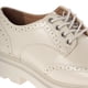 thumbnail image 5 of Choclo Yesica color latte con detalle perforado 22.5 Dorothy Gaynor Choclo Yesica color latte con detalle perforado 22.5, 5 of 6