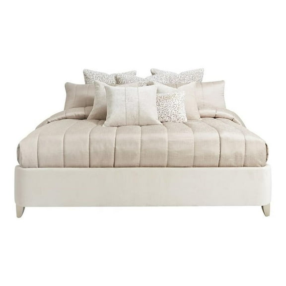 Michael Amini Wentworth 9-Piece Queen Comforter Set in Latte