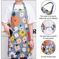 thumbnail image 3 of Delantal de cocina Delantal impermeable ajustable con bolsillo, Flores Ap, 3 of 5