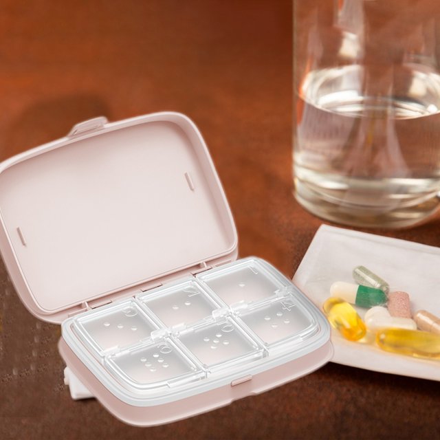 Ganfancp Portable Drug Box Mini Drug Box Business Trip Travel Loading Drug Box Pills Pills Drug Box Compartimento Interior Fácilmente Extraíble Sellado con Tiras de Silicona Artículos En Liquidación