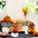 thumbnail image 5 of Fiudx Decoración de Calabaza de Halloween, Diseño Único con Hojas y Bayas, Tamaño Pequeño para Mesa o Mostrador, Versátil para Acción de Gracias En Otoño, Regalo Ideal para Decoración Del Hogar, 10,5, 5 of 6